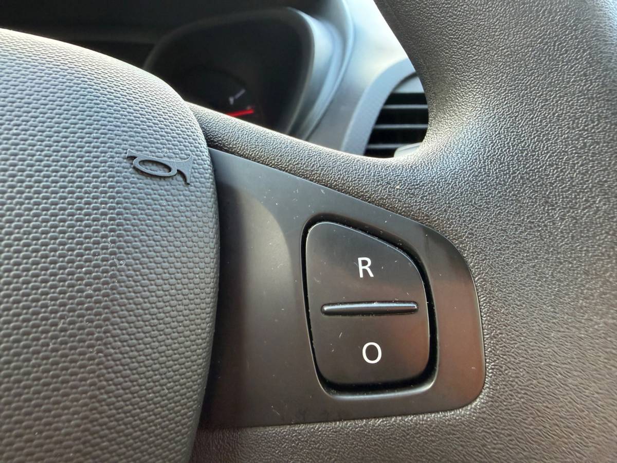Renault Captur Renault Captur 0.9 TCe Authentique *WEINIG KM*