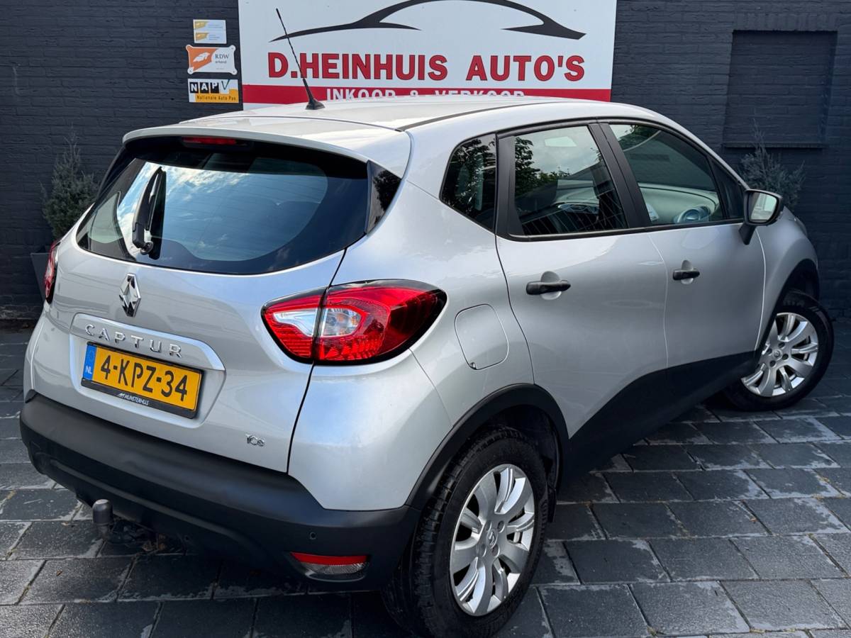 Renault Captur Renault Captur 0.9 TCe Authentique *WEINIG KM*