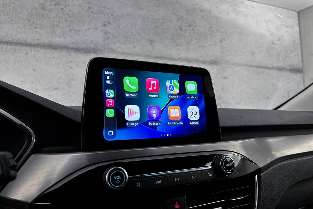 Ford Kuga Ford Kuga 2.5 PHEV Titanium X | Trekhaak | Camera | Stoelverwarming