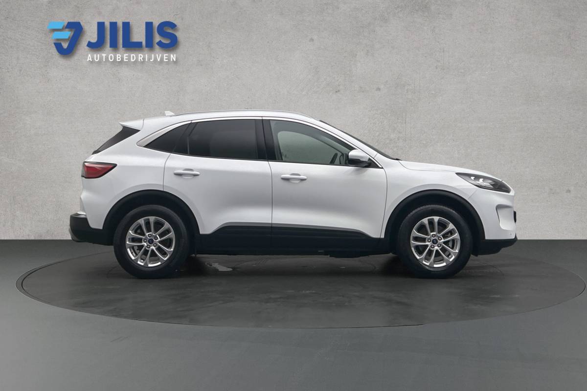 Ford Kuga Ford Kuga 2.5 PHEV Titanium X | Trekhaak | Camera | Stoelverwarming
