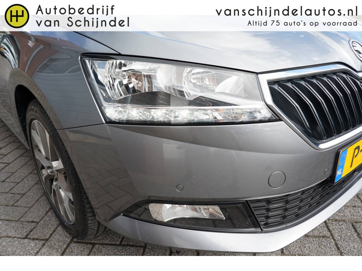 Škoda Fabia ŠKODA Fabia Combi 1.0 TSI 96PK BUSINESS EDITION ORIGINEEL NEDERLANDS NAVIGATIE ANDROID/APPLECARPLAY STOELVERWARMING LED ADAPTIEVE CRUISE PDC V+A 16INCH KEYLESS ENZ…