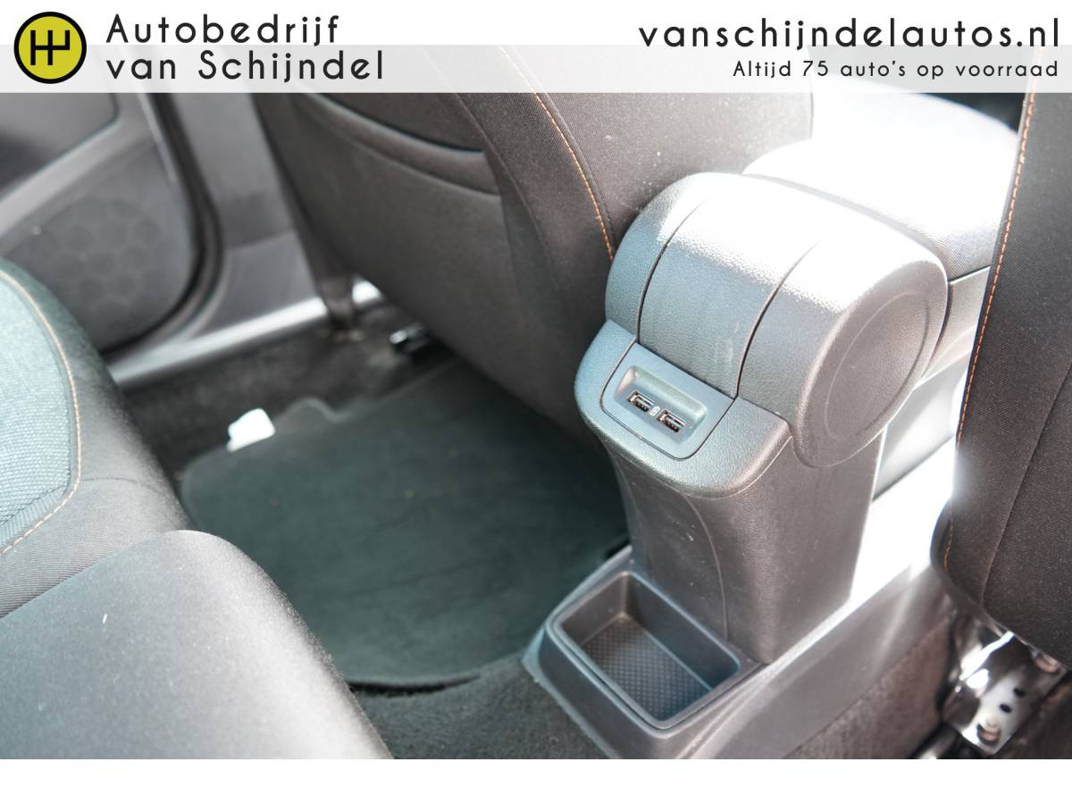 Škoda Fabia ŠKODA Fabia Combi 1.0 TSI 96PK BUSINESS EDITION ORIGINEEL NEDERLANDS NAVIGATIE ANDROID/APPLECARPLAY STOELVERWARMING LED ADAPTIEVE CRUISE PDC V+A 16INCH KEYLESS ENZ…