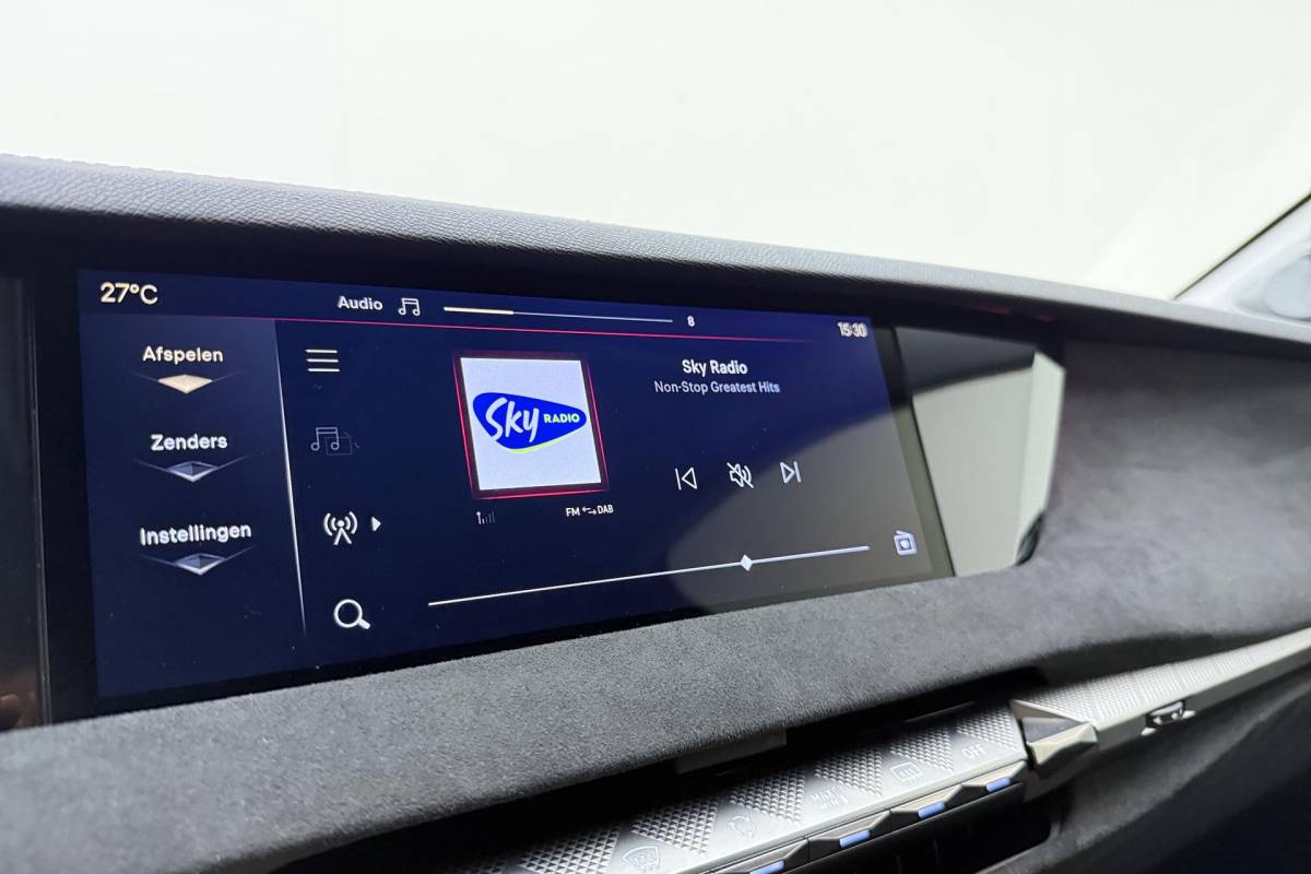 DS DS 4 DS 4 1.2 Turbo Performance Line 130 PK Automaat | Navigatie | Camera | Lichtmetalen velgen Black | Keyless | Getint glas | Draadloze telefoonlader
