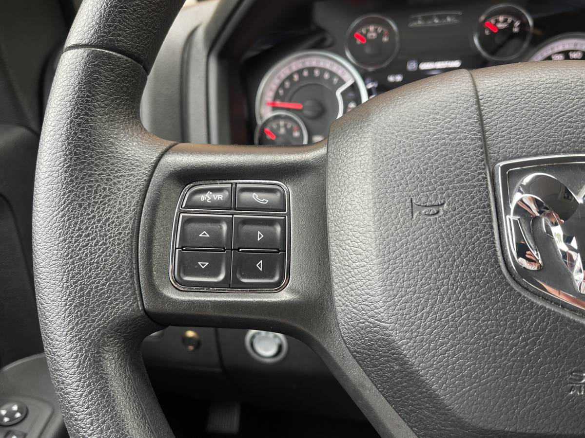 Dodge Ram 1500 Dodge RAM 1500 CLASSIC 5.7 V8 CLASSIC NIGHT 4×4 | LPG | | 3500KG Trekken | Apple Carplay | Cruise Control | Achteruitrij Camera | 20” Lichtmetaal |