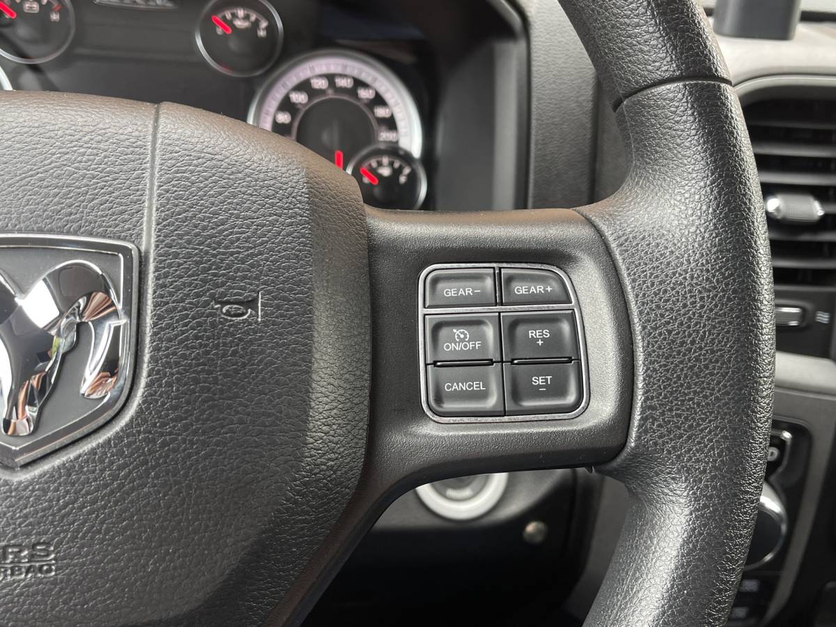 Dodge Ram 1500 Dodge RAM 1500 CLASSIC 5.7 V8 CLASSIC NIGHT 4×4 | LPG | | 3500KG Trekken | Apple Carplay | Cruise Control | Achteruitrij Camera | 20” Lichtmetaal |