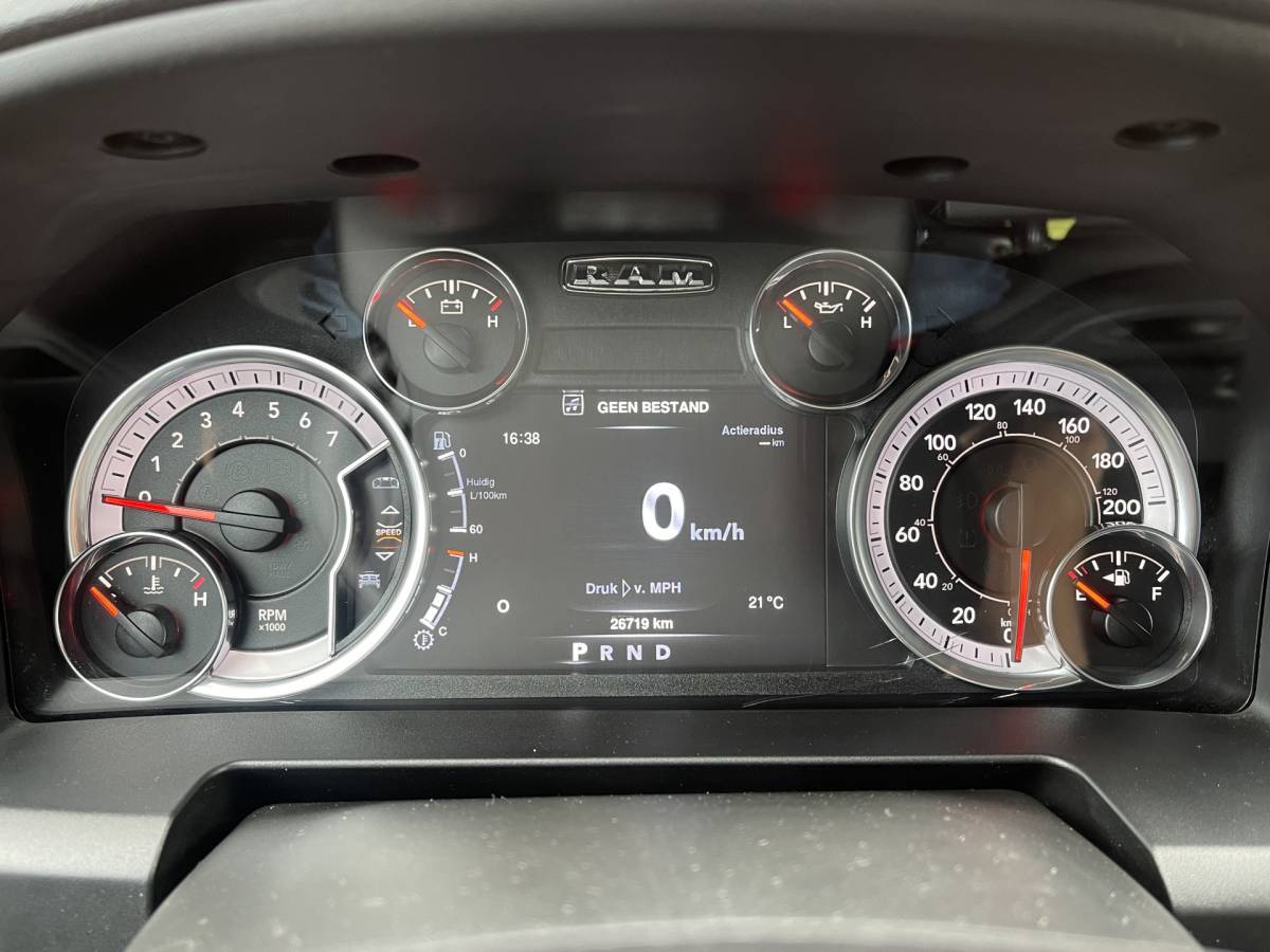 Dodge Ram 1500 Dodge RAM 1500 CLASSIC 5.7 V8 CLASSIC NIGHT 4×4 | LPG | | 3500KG Trekken | Apple Carplay | Cruise Control | Achteruitrij Camera | 20” Lichtmetaal |