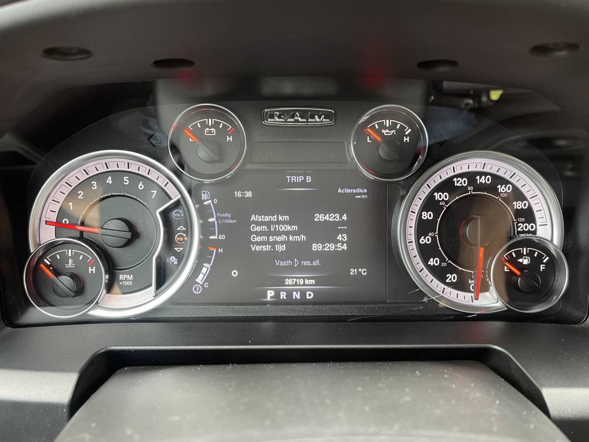 Dodge Ram 1500 Dodge RAM 1500 CLASSIC 5.7 V8 CLASSIC NIGHT 4×4 | LPG | | 3500KG Trekken | Apple Carplay | Cruise Control | Achteruitrij Camera | 20” Lichtmetaal |