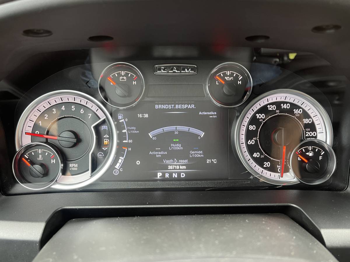 Dodge Ram 1500 Dodge RAM 1500 CLASSIC 5.7 V8 CLASSIC NIGHT 4×4 | LPG | | 3500KG Trekken | Apple Carplay | Cruise Control | Achteruitrij Camera | 20” Lichtmetaal |