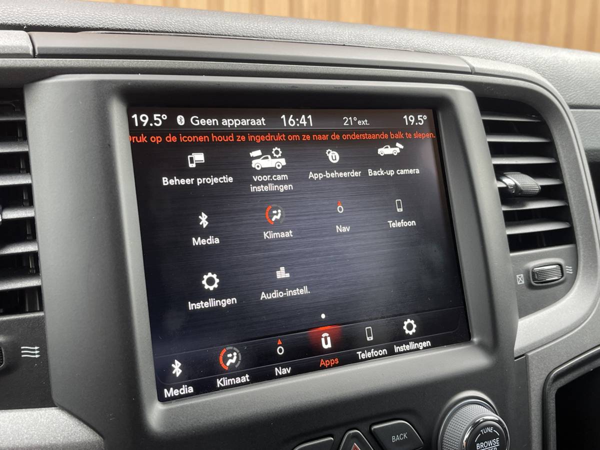 Dodge Ram 1500 Dodge RAM 1500 CLASSIC 5.7 V8 CLASSIC NIGHT 4×4 | LPG | | 3500KG Trekken | Apple Carplay | Cruise Control | Achteruitrij Camera | 20” Lichtmetaal |