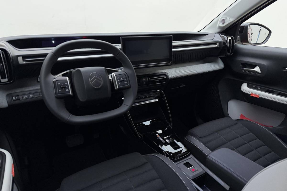 Citroën ë-C3 Aircross Citroen Ë-C3 Aircross Max 113pk 44 kWh | 3 Fase | Navigatie | LM velgen | Two Tone dak Noir Perla