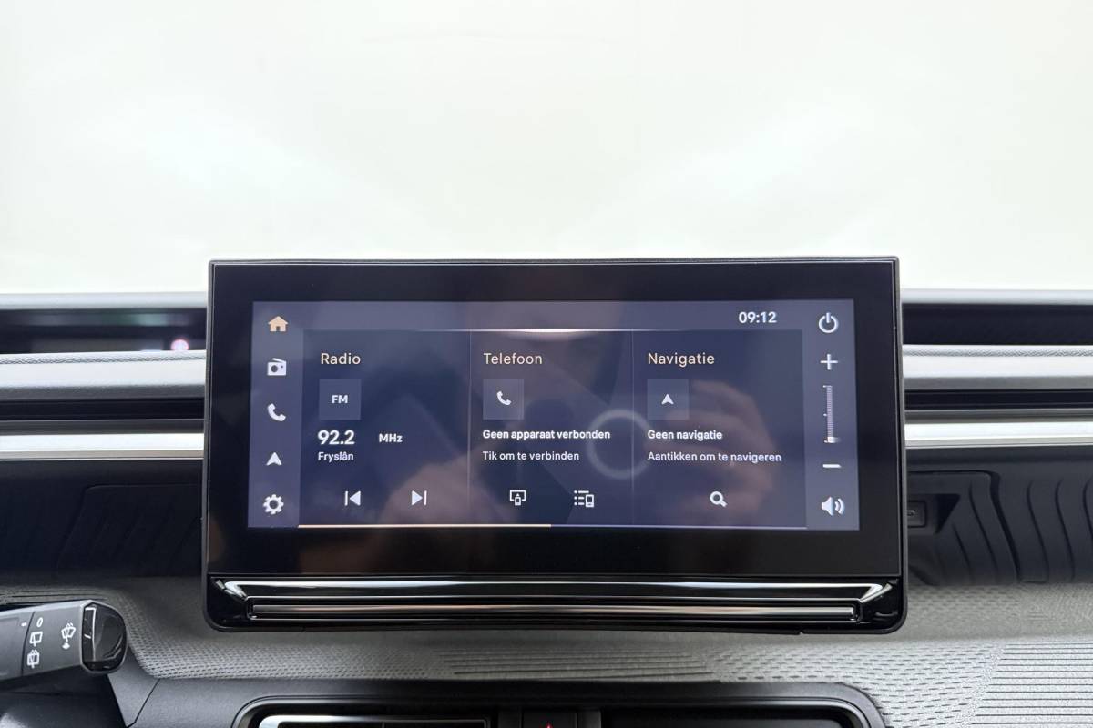 Citroën ë-C3 Aircross Citroen Ë-C3 Aircross Max 113pk 44 kWh | 3 Fase | Navigatie | LM velgen | Two Tone dak Noir Perla