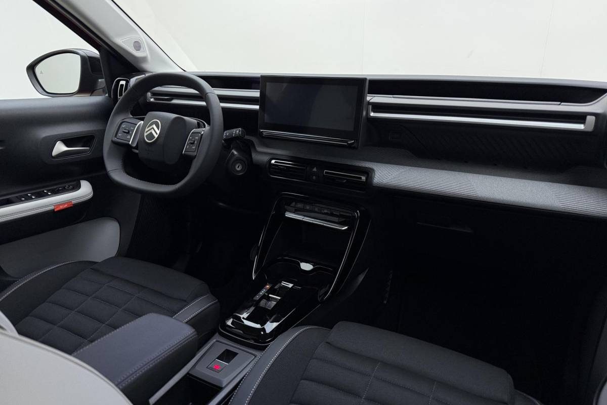 Citroën ë-C3 Aircross Citroen Ë-C3 Aircross Max 113pk 44 kWh | 3 Fase | Navigatie | LM velgen | Two Tone dak Noir Perla