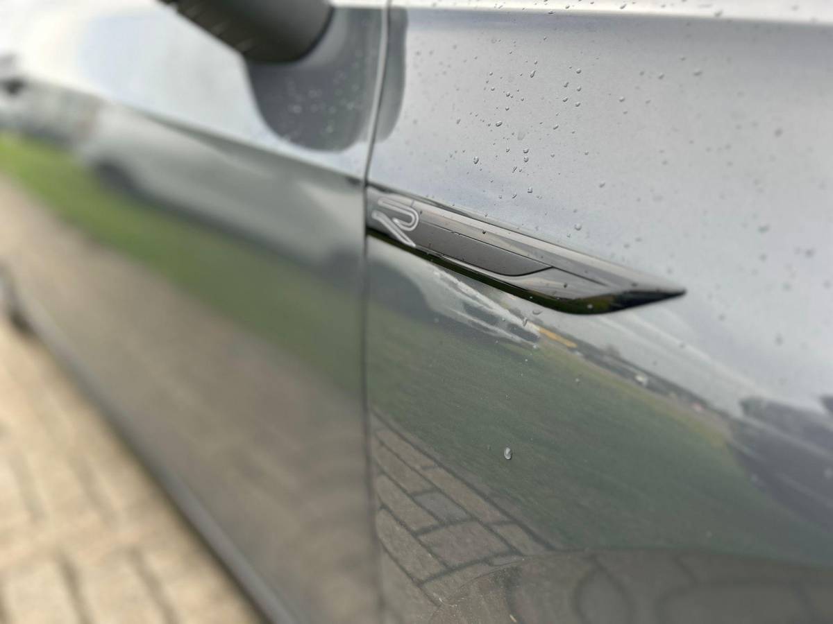Volkswagen Golf Volkswagen Golf 1.5 eTSI R-Line Business