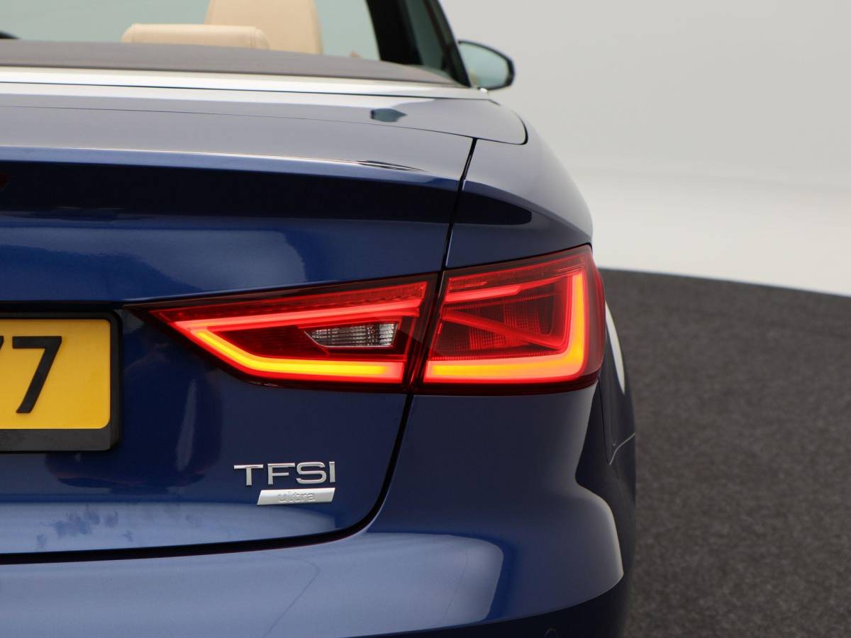 Audi A3 Audi A3 Cabriolet 1.4 TFSi 150 Pk Automaat Ambiente Pro Line Plus | Stoelverwarming | Nekverwarming | Camera | Leer | Bi-Xenon | 29.109 Km!!