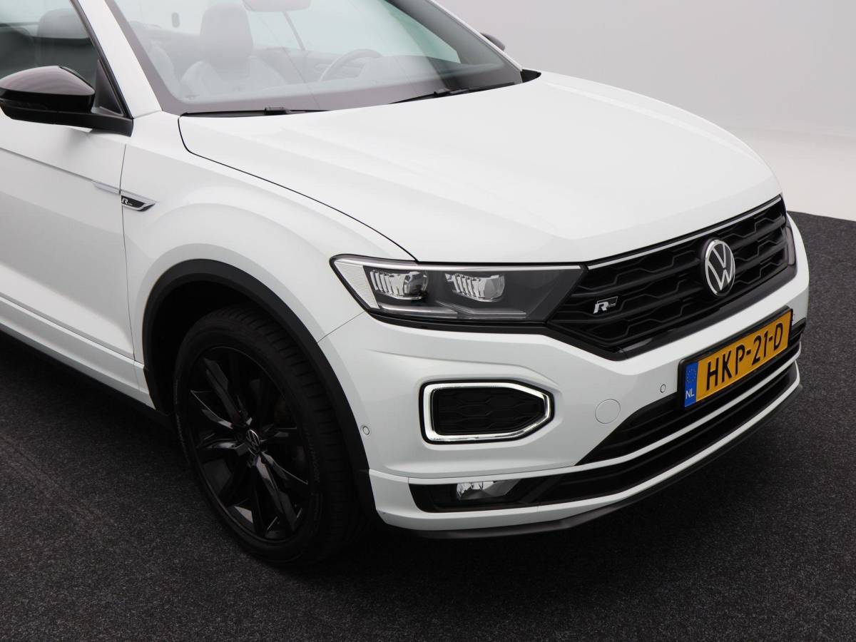 Volkswagen T-Roc Volkswagen T-Roc Cabrio 1.5 TSi 150 Pk Automaat R-Line | Adaptive Cruise Control | Full LED | Black Style | Stoelverwarming | 18 Inch