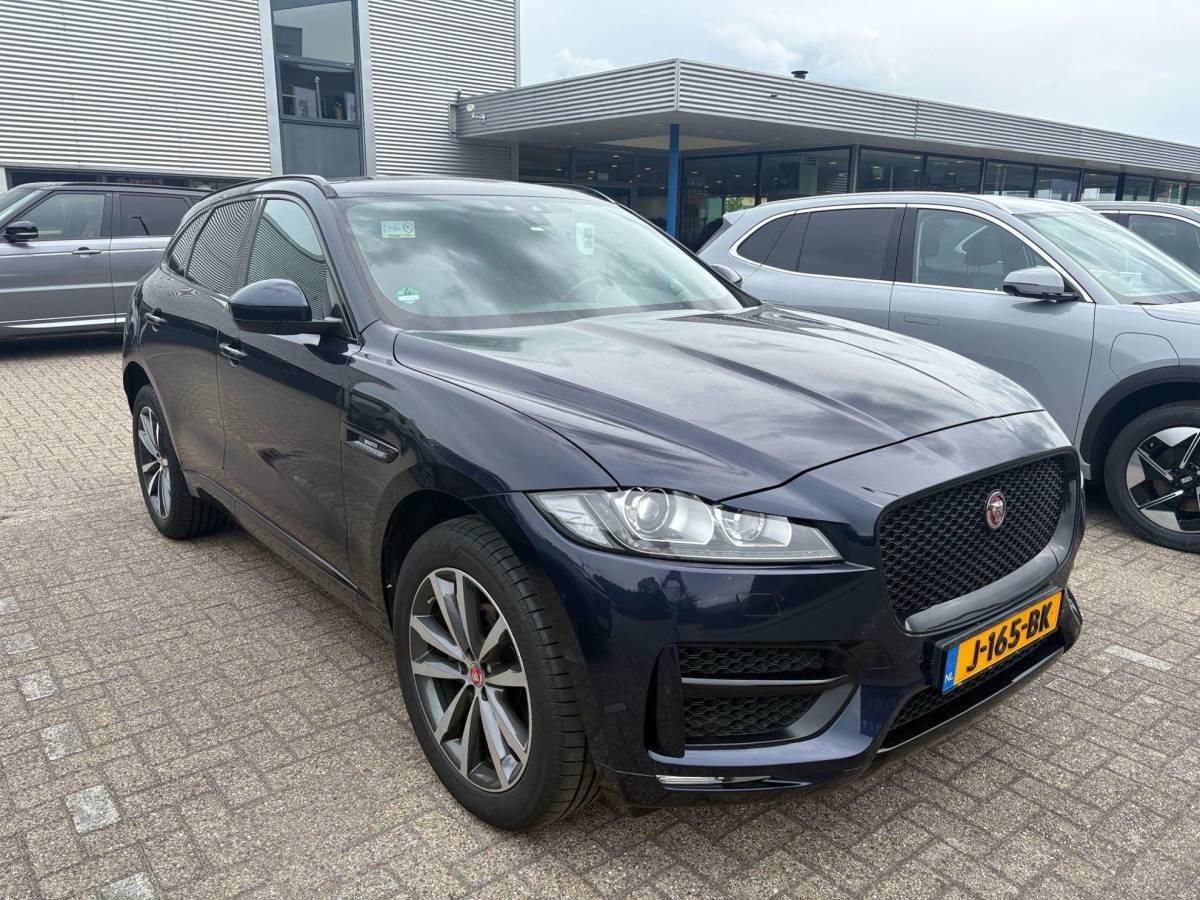 Jaguar F-PACE Jaguar F-PACE 2.0t AWD Prestige | Panoramadak | Meridian Audio |