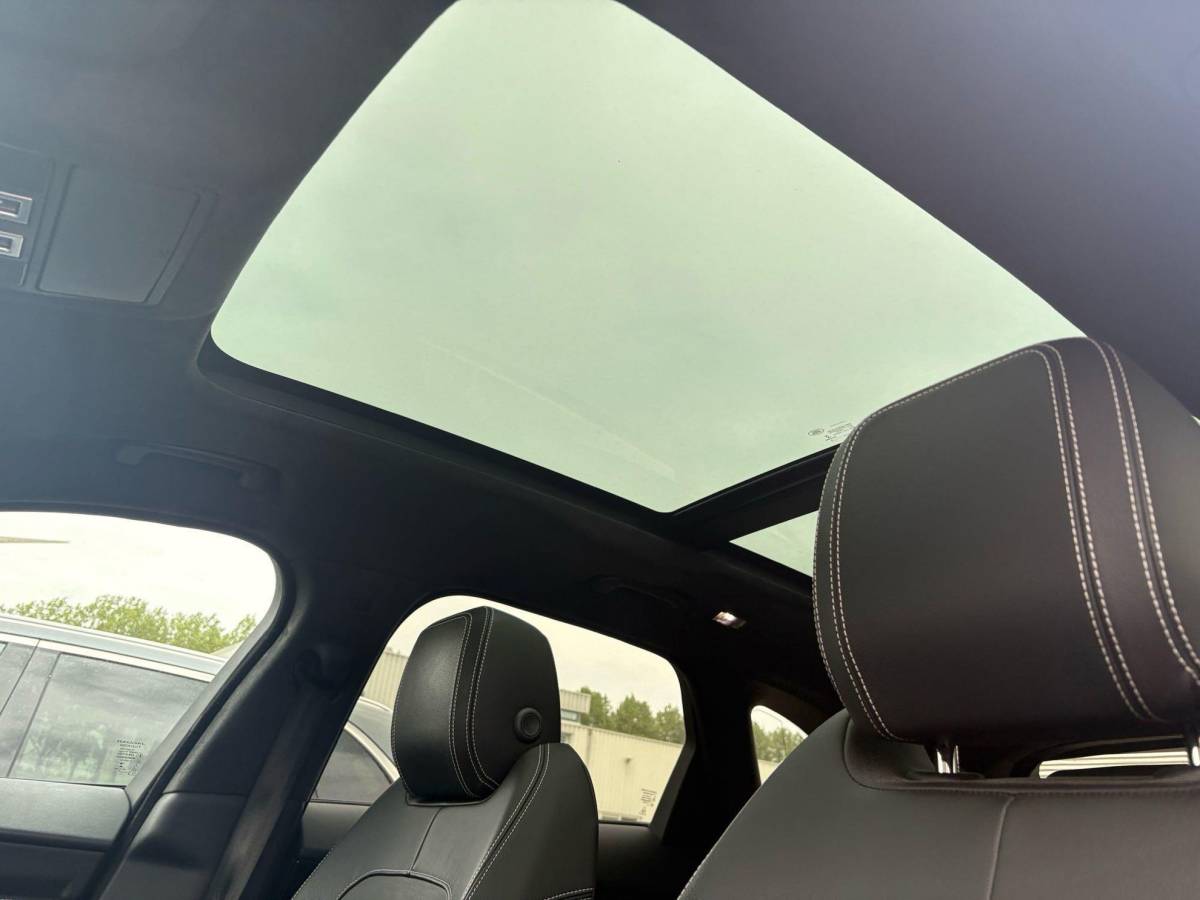 Jaguar F-PACE Jaguar F-PACE 2.0t AWD Prestige | Panoramadak | Meridian Audio |