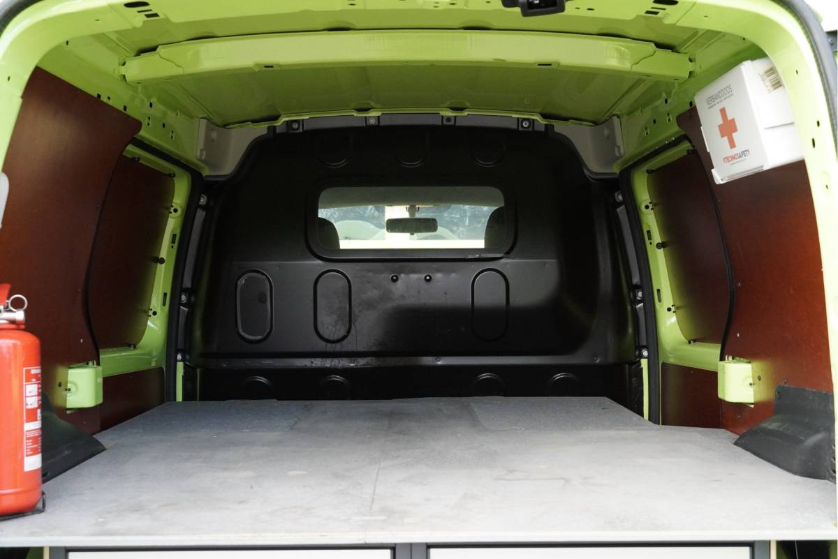 Renault Kangoo Renault Kangoo 1.5 dCi Energy Comfort BJ2019 Pdc | Navi | Trekhaak | Airco | Cruise control | Getint glas | Tussenshot+Raam | Achterdeuren+Raam | 2x zijdeur Links en rechts!