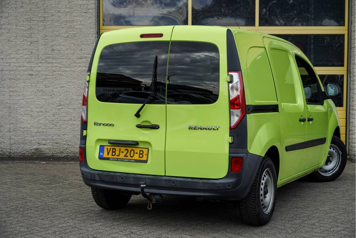 Renault Kangoo Renault Kangoo 1.5 dCi Energy Comfort BJ2019 Pdc | Navi | Trekhaak | Airco | Cruise control | Getint glas | Tussenshot+Raam | Achterdeuren+Raam | 2x zijdeur Links en rechts!