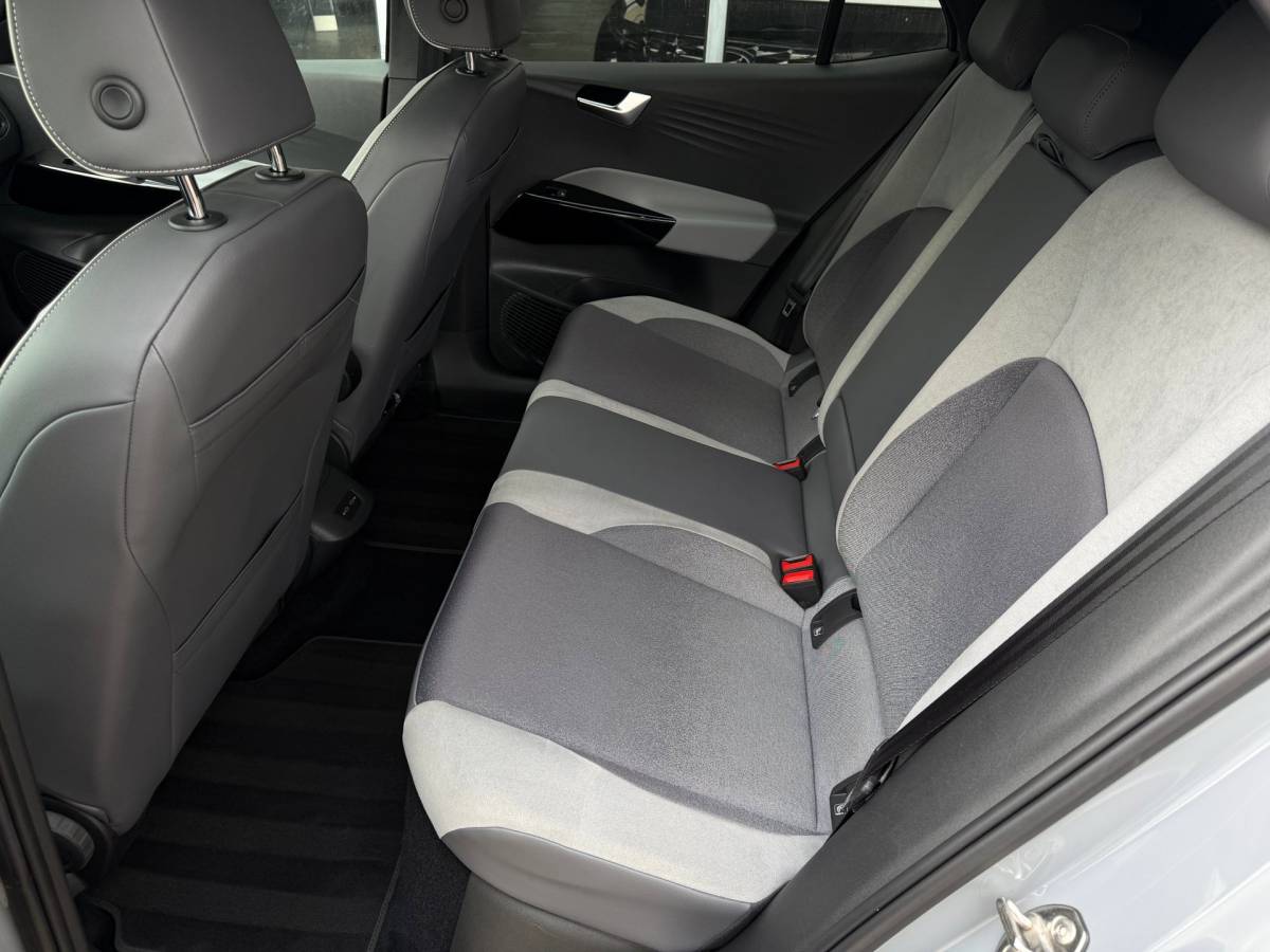 Volkswagen ID.3 Volkswagen ID.3 1st Plus Pro Perf. 58 kWh SoH 93,3% /ACC/ CarPlay/ / Trekhaak/