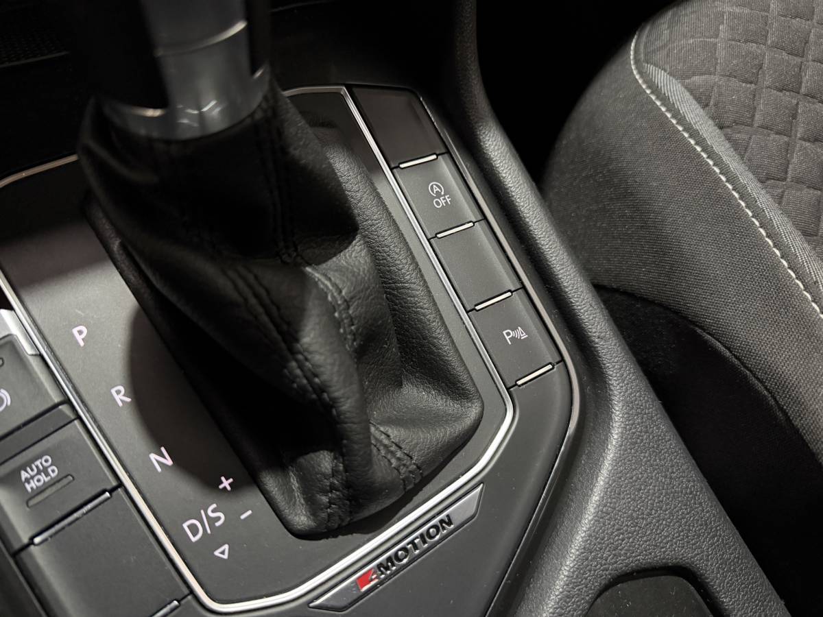 Volkswagen Tiguan Volkswagen Tiguan 2.0 TSI 4Motion R-Line – Navi / Bluetooth / Lane assist