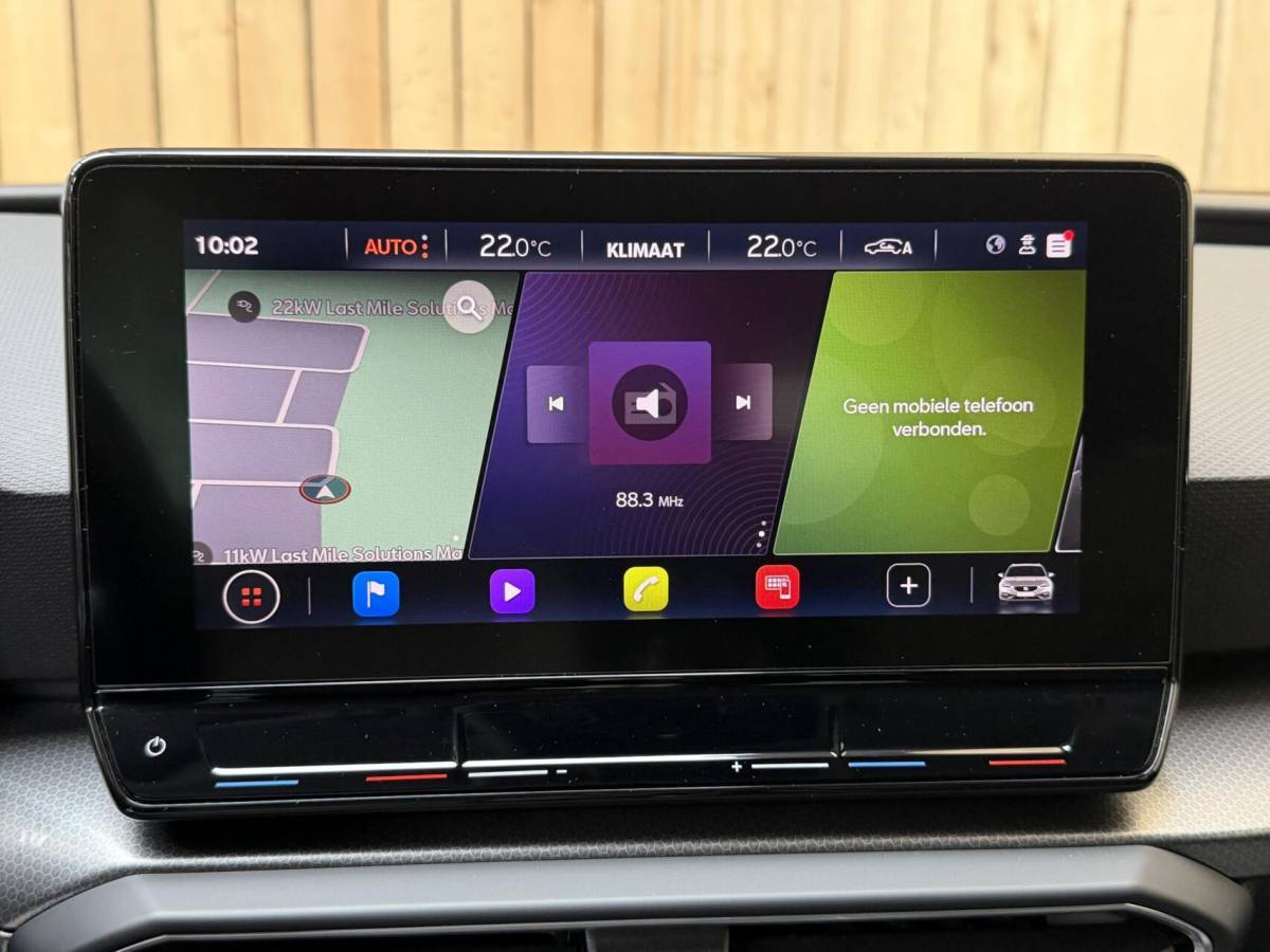 SEAT Leon Seat Leon Sportstourer 1.5 TSI Style Launch Edition Apple CarPlay/Android Auto | Adaptieve cruise control | Climate control | Getint glas |  LED koplampen | Navigatiesysteem | Rijstrooksensor | Parkeersensoren voor en achter