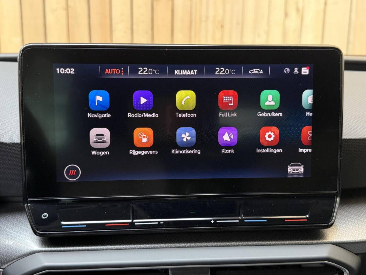 SEAT Leon Seat Leon Sportstourer 1.5 TSI Style Launch Edition Apple CarPlay/Android Auto | Adaptieve cruise control | Climate control | Getint glas |  LED koplampen | Navigatiesysteem | Rijstrooksensor | Parkeersensoren voor en achter