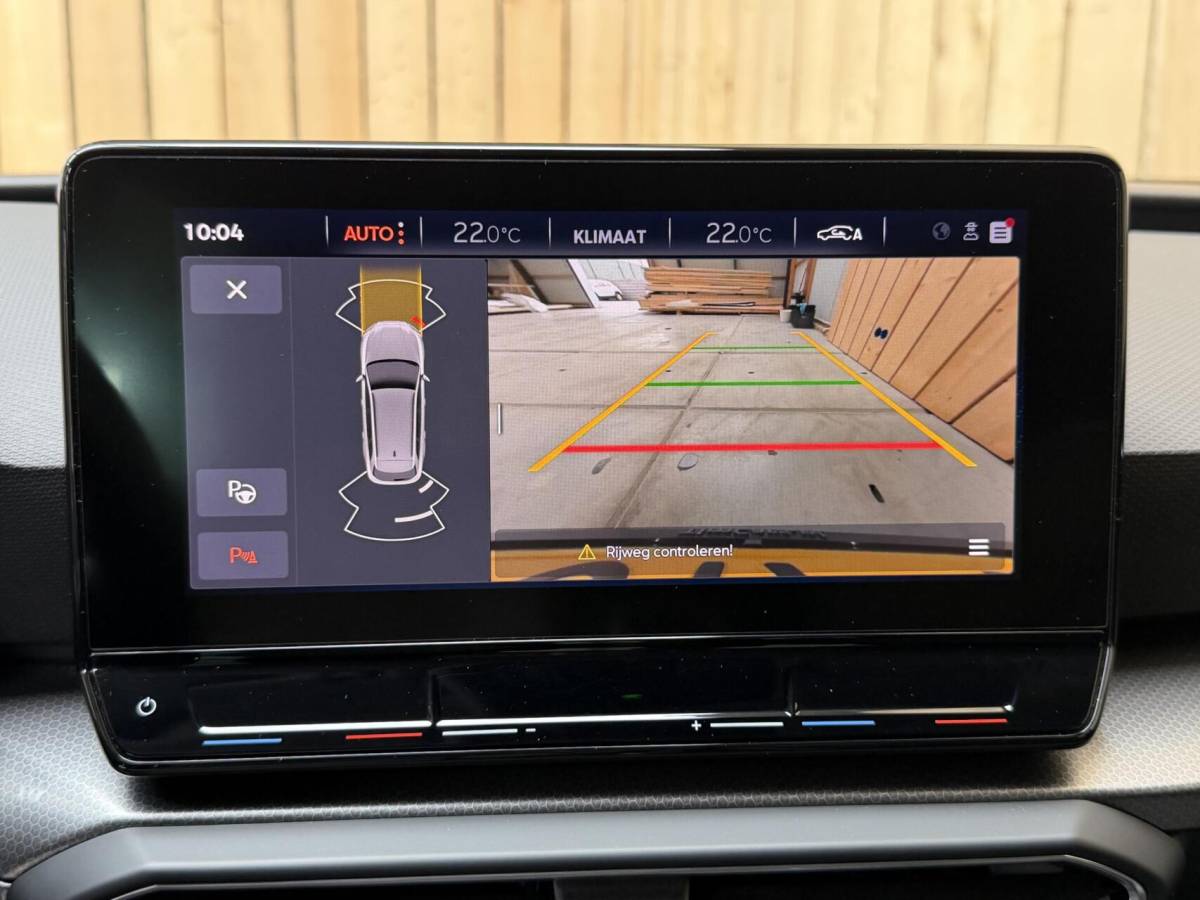SEAT Leon Seat Leon Sportstourer 1.5 TSI Style Launch Edition Apple CarPlay/Android Auto | Adaptieve cruise control | Climate control | Getint glas |  LED koplampen | Navigatiesysteem | Rijstrooksensor | Parkeersensoren voor en achter