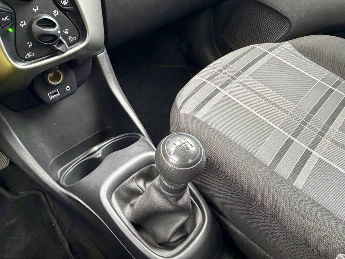 Peugeot 108 Peugeot 108 1.0 Active TOP | Airco | 5 Deurs | Rijklaar | Bluetooth | Zuinig & Betrouwbaar |