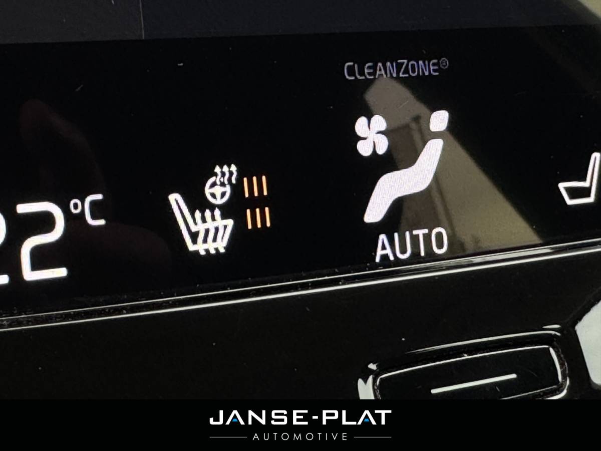 Volvo XC40 Volvo XC40 1.5 T4 PHEV Plus Bright Leder | Adaptive Cruise | SOH 94%