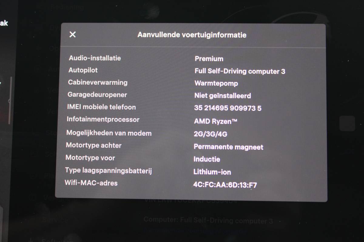 Tesla Model Y Tesla Model Y Long Range AWD 75 kWh SOh 90.6% LEER NAVI PANO 124000KM!!!