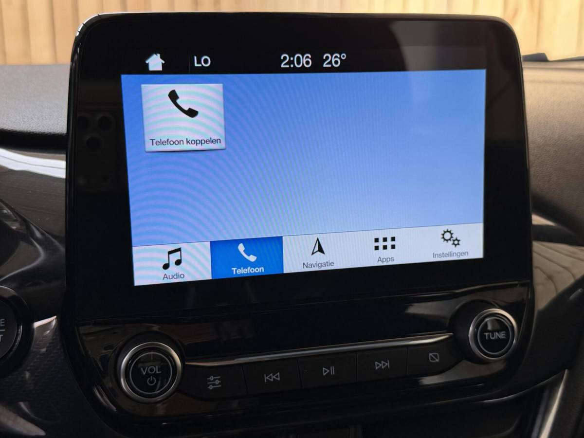 Ford Fiesta Ford Fiesta 1.0 EcoBoost ST-Line Apple CarPlay/Android Auto | Cruise & climate control | Elektrische ramen voor | Navigatiesysteem | LED dagrijverlichting | Parkeersensoren achter | Sportstoelen
