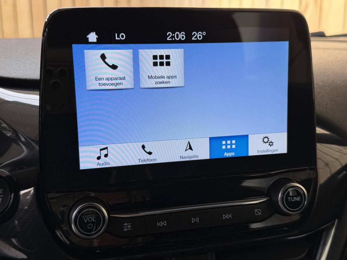 Ford Fiesta Ford Fiesta 1.0 EcoBoost ST-Line Apple CarPlay/Android Auto | Cruise & climate control | Elektrische ramen voor | Navigatiesysteem | LED dagrijverlichting | Parkeersensoren achter | Sportstoelen