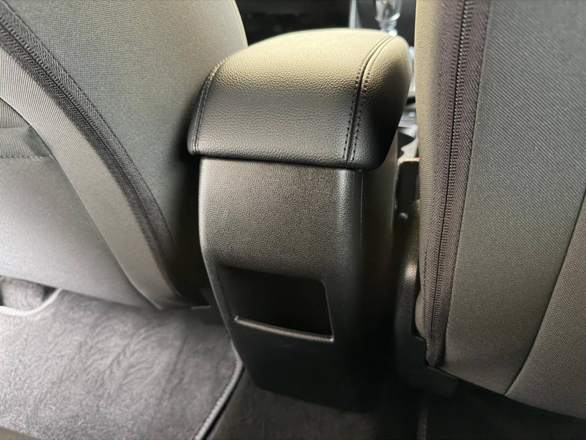 Ford Fiesta Ford Fiesta 1.0 EcoBoost ST-Line Apple CarPlay/Android Auto | Cruise & climate control | Elektrische ramen voor | Navigatiesysteem | LED dagrijverlichting | Parkeersensoren achter | Sportstoelen