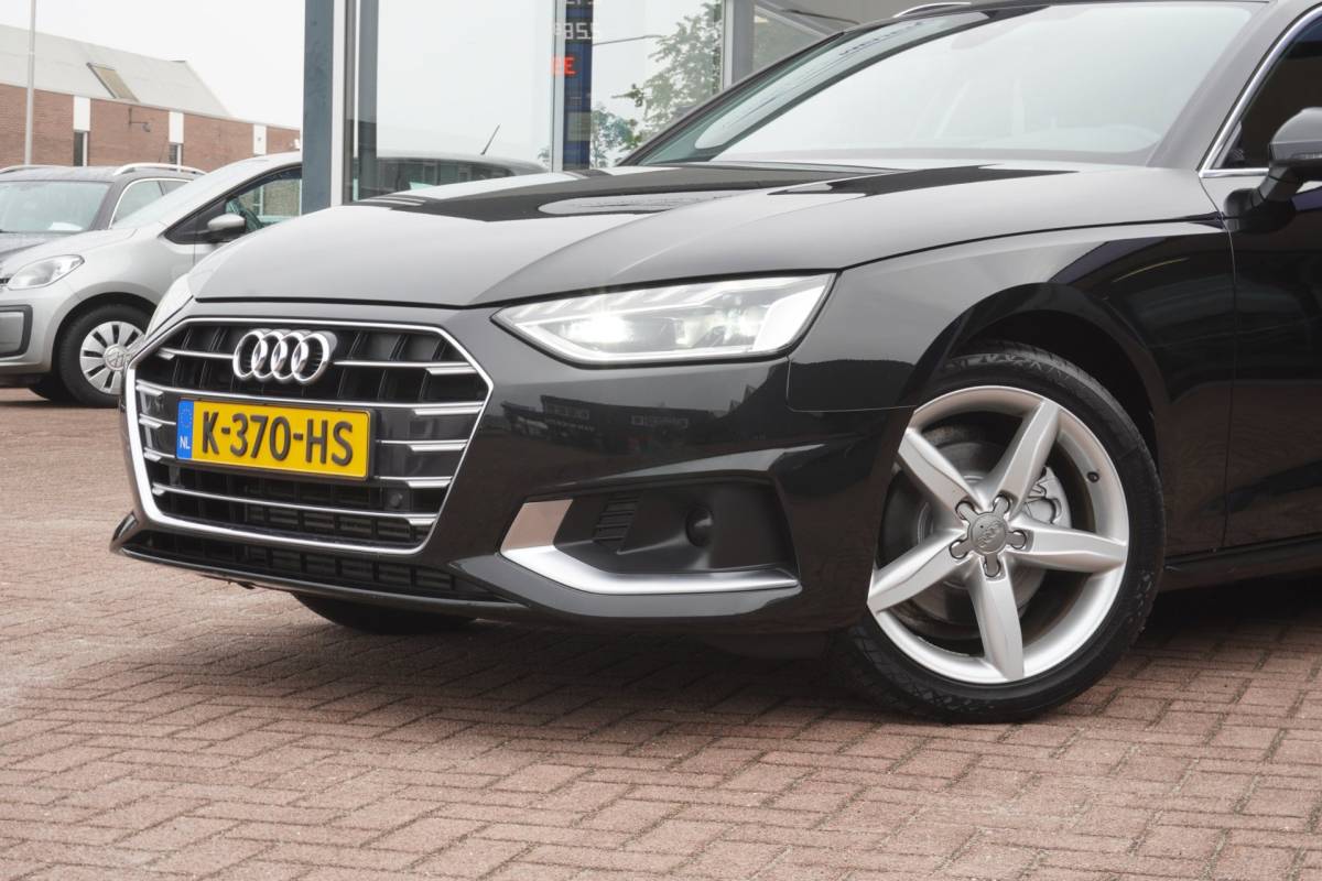 Audi A4 Audi A4 Avant 35 TFSI Business Edition Automaat | Navigatie | Airco | Elek. Pakket | Vol opties | Inruil mogelijk