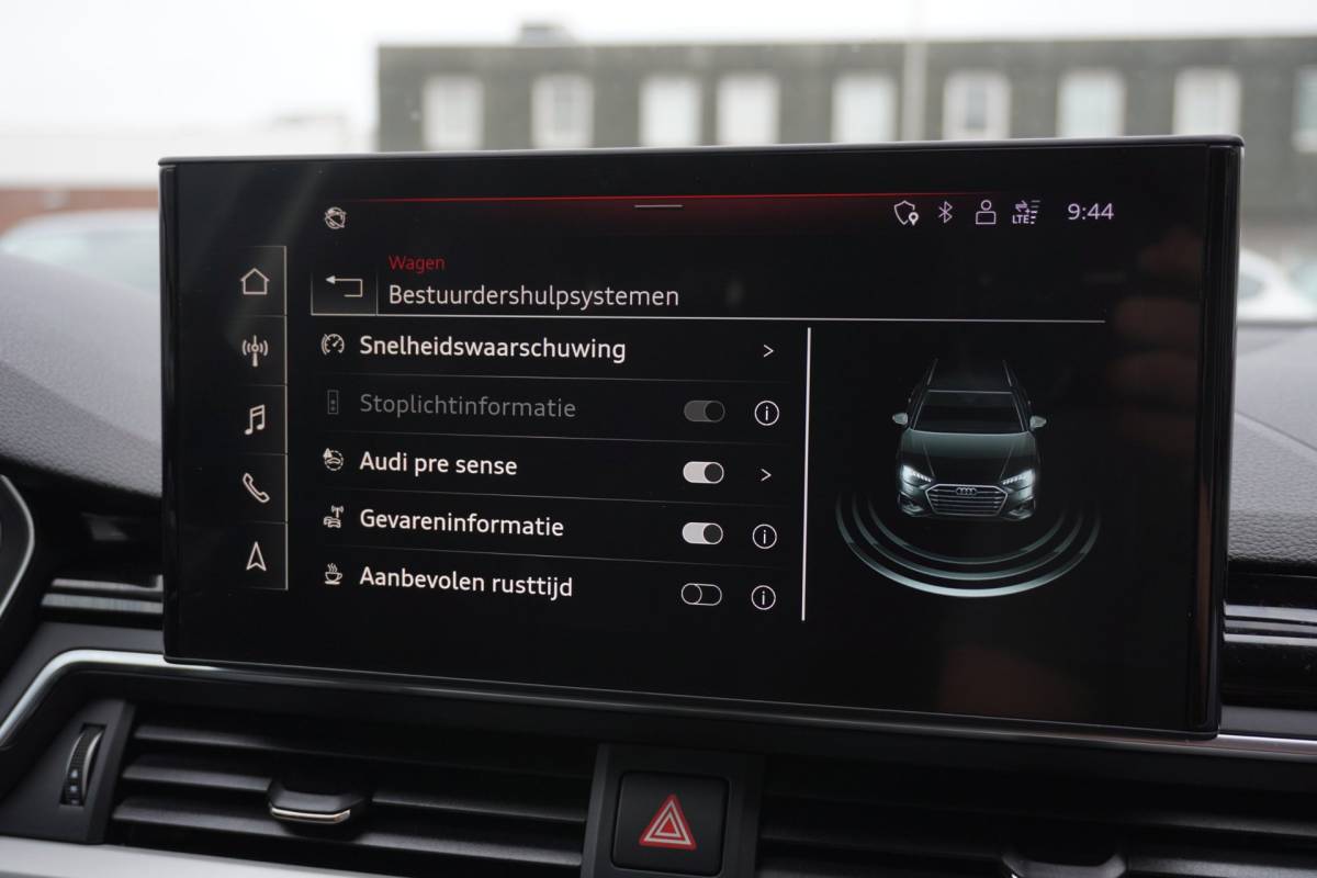 Audi A4 Audi A4 Avant 35 TFSI Business Edition Automaat | Navigatie | Airco | Elek. Pakket | Vol opties | Inruil mogelijk