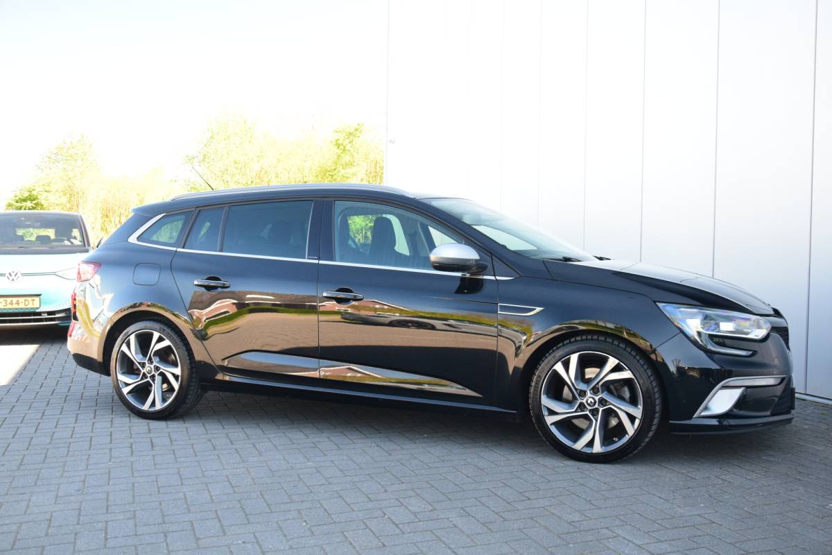 Renault Mégane Estate Renault Mégane Estate 1.6 TCe GT 4Control Priv/Glass Navi/Camera Led Pdc