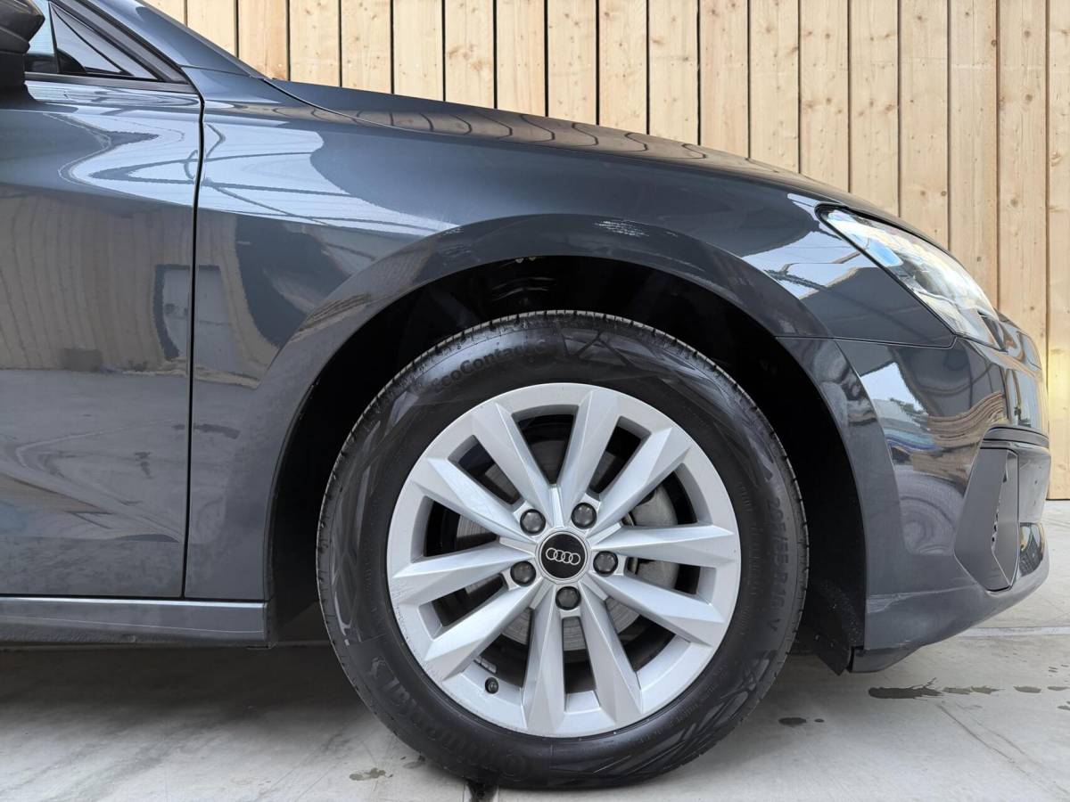 Audi A3 Audi A3 Sportback 30 TFSI Pro Line Automaat Apple CarPlay/Android Auto | Cruise control & climate control | DAB ontvanger | LED koplampen | Cruise control & climate control | Lane assist | Lichtmetalen velgen