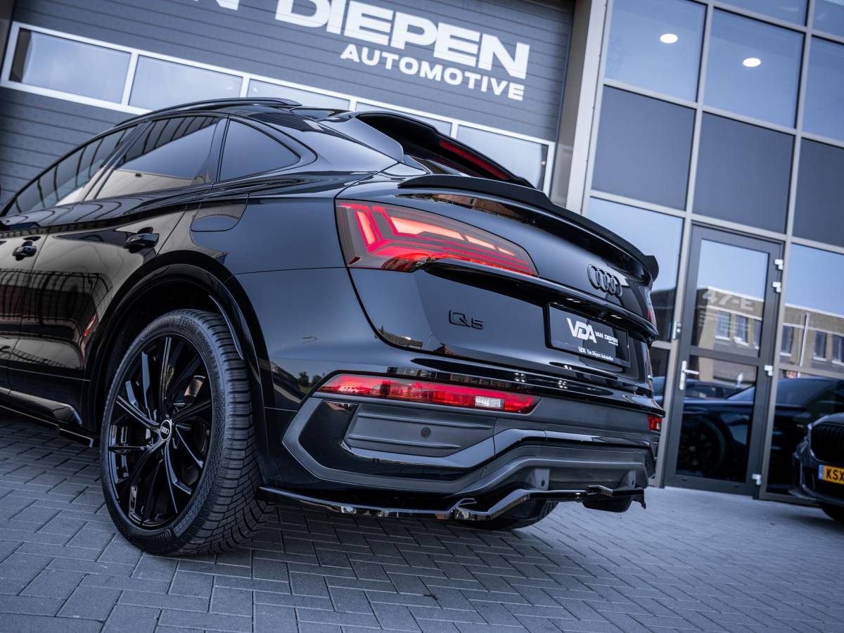 Audi Q5 Audi Q5 Sportback 55 TFSI e S edition Luchtvering | Black Optics | Trekhaak