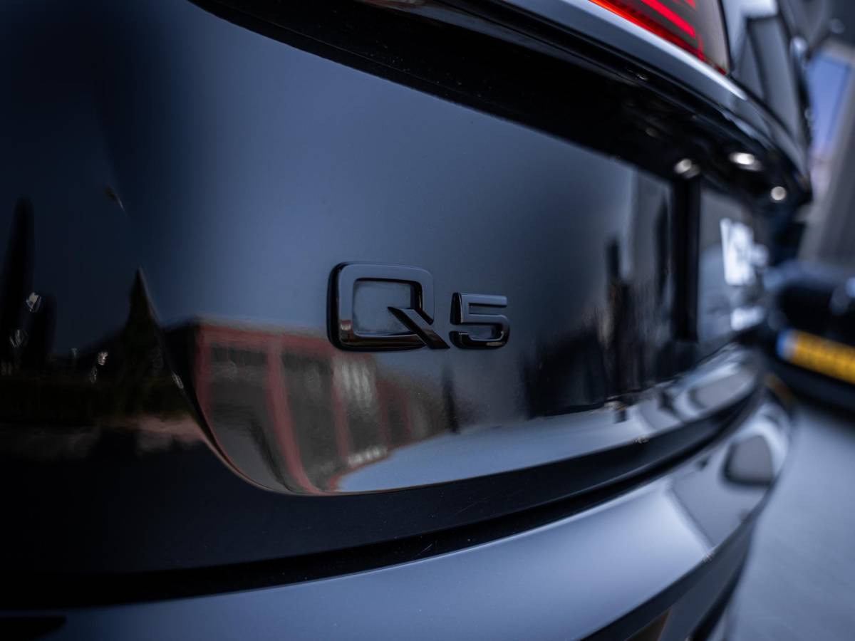 Audi Q5 Audi Q5 Sportback 55 TFSI e S edition Luchtvering | Black Optics | Trekhaak