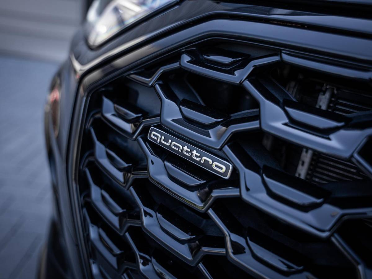 Audi Q5 Audi Q5 Sportback 55 TFSI e S edition Luchtvering | Black Optics | Trekhaak
