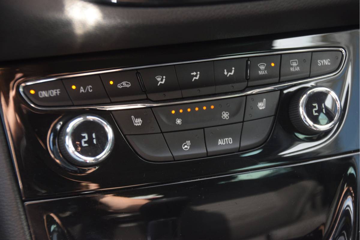 Opel Astra Opel Astra 1.0 Innovation Carplay | Camera | LMV | LED | Clima | Bleutooth | PDC