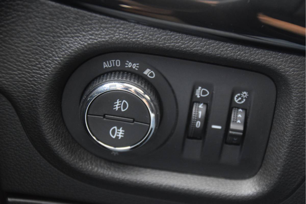 Opel Astra Opel Astra 1.0 Innovation Carplay | Camera | LMV | LED | Clima | Bleutooth | PDC