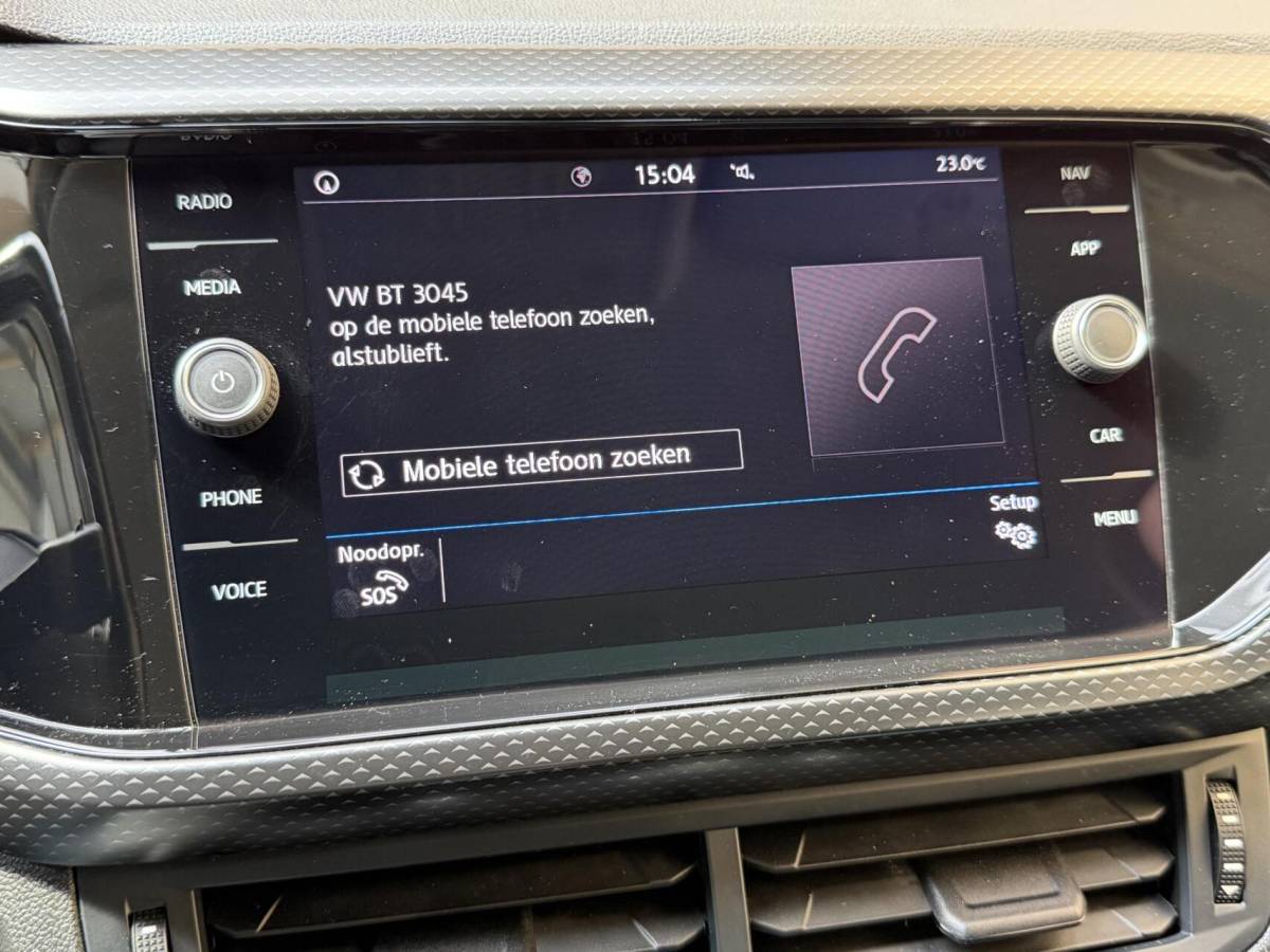 Volkswagen T-Cross Volkswagen T-Cross 1.0 TSI Life Apple CarPlay/Android Auto | Airconditioning | Cruise control adaptief | DAB ontvanger | Dode hoek detectie | Navigatiesysteem | Parkeersensoren voor en achter