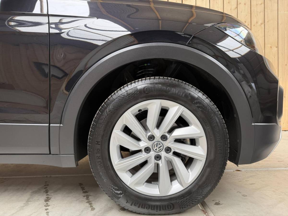 Volkswagen T-Cross Volkswagen T-Cross 1.0 TSI Life Apple CarPlay/Android Auto | Airconditioning | Cruise control adaptief | DAB ontvanger | Dode hoek detectie | Navigatiesysteem | Parkeersensoren voor en achter