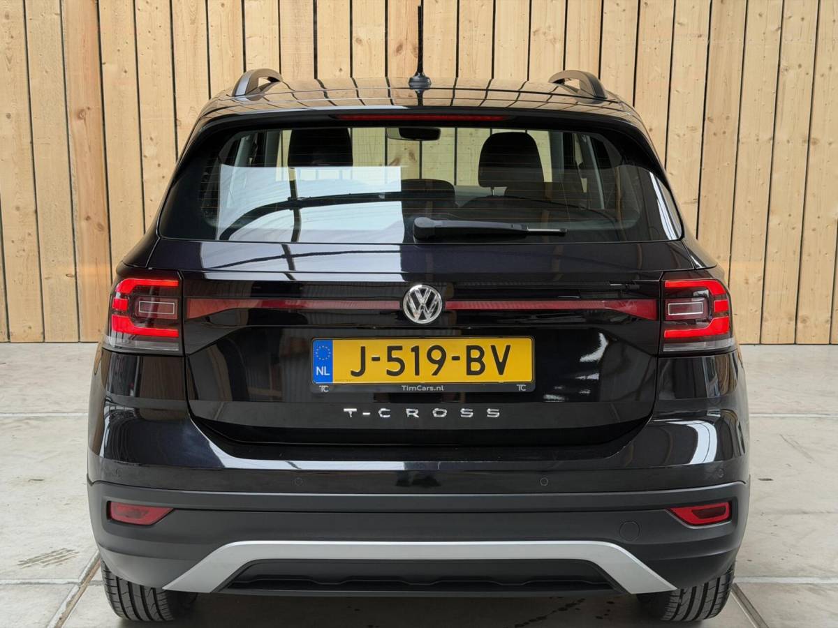 Volkswagen T-Cross Volkswagen T-Cross 1.0 TSI Life Apple CarPlay/Android Auto | Airconditioning | Cruise control adaptief | DAB ontvanger | Dode hoek detectie | Navigatiesysteem | Parkeersensoren voor en achter