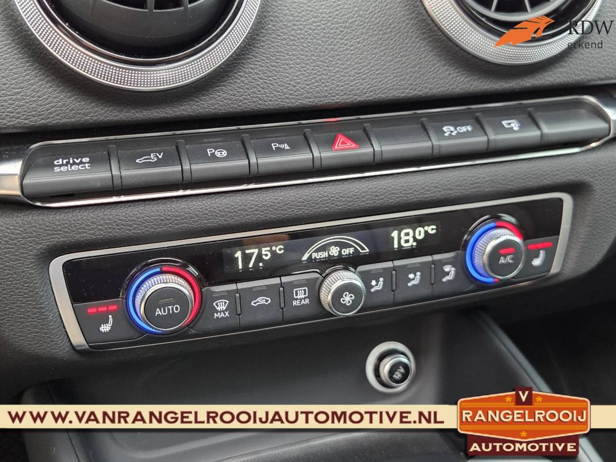 Audi A3 Audi A3 Sportback 1.4 e-tron Sport, LED kopl., ACC, pano, sportst., 17″ lmv