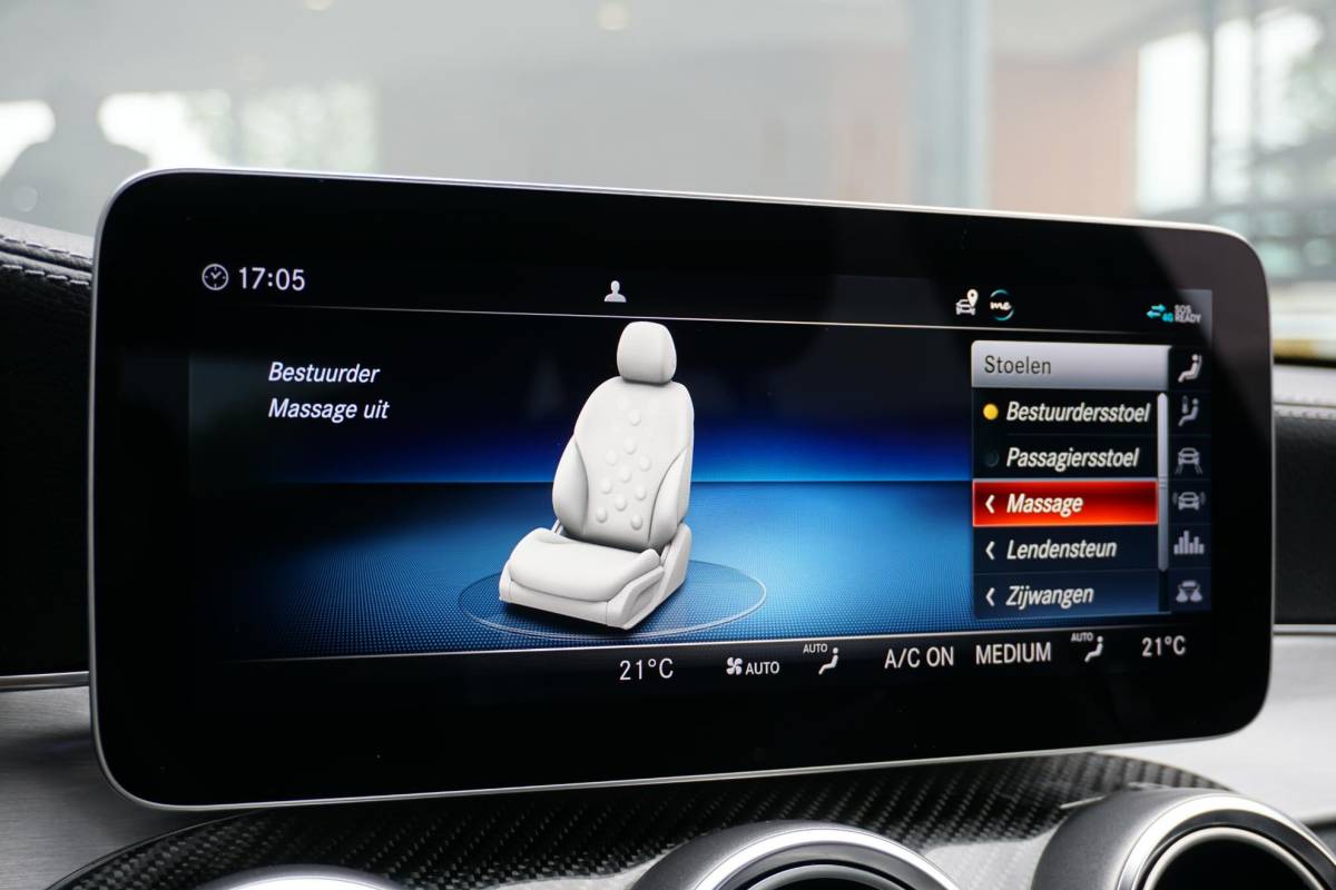 Mercedes-Benz C-Klasse Mercedes-Benz C-klasse Estate 300 d 4MATIC Premium Plus Pack AMG + 360° CAMERA / STOELVENTILATIE / PANO / BURMESTER / HUD