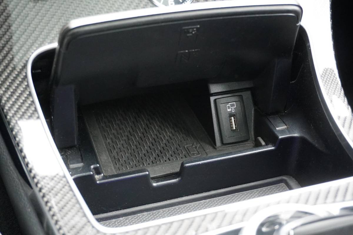 Mercedes-Benz C-Klasse Mercedes-Benz C-klasse Estate 300 d 4MATIC Premium Plus Pack AMG + 360° CAMERA / STOELVENTILATIE / PANO / BURMESTER / HUD