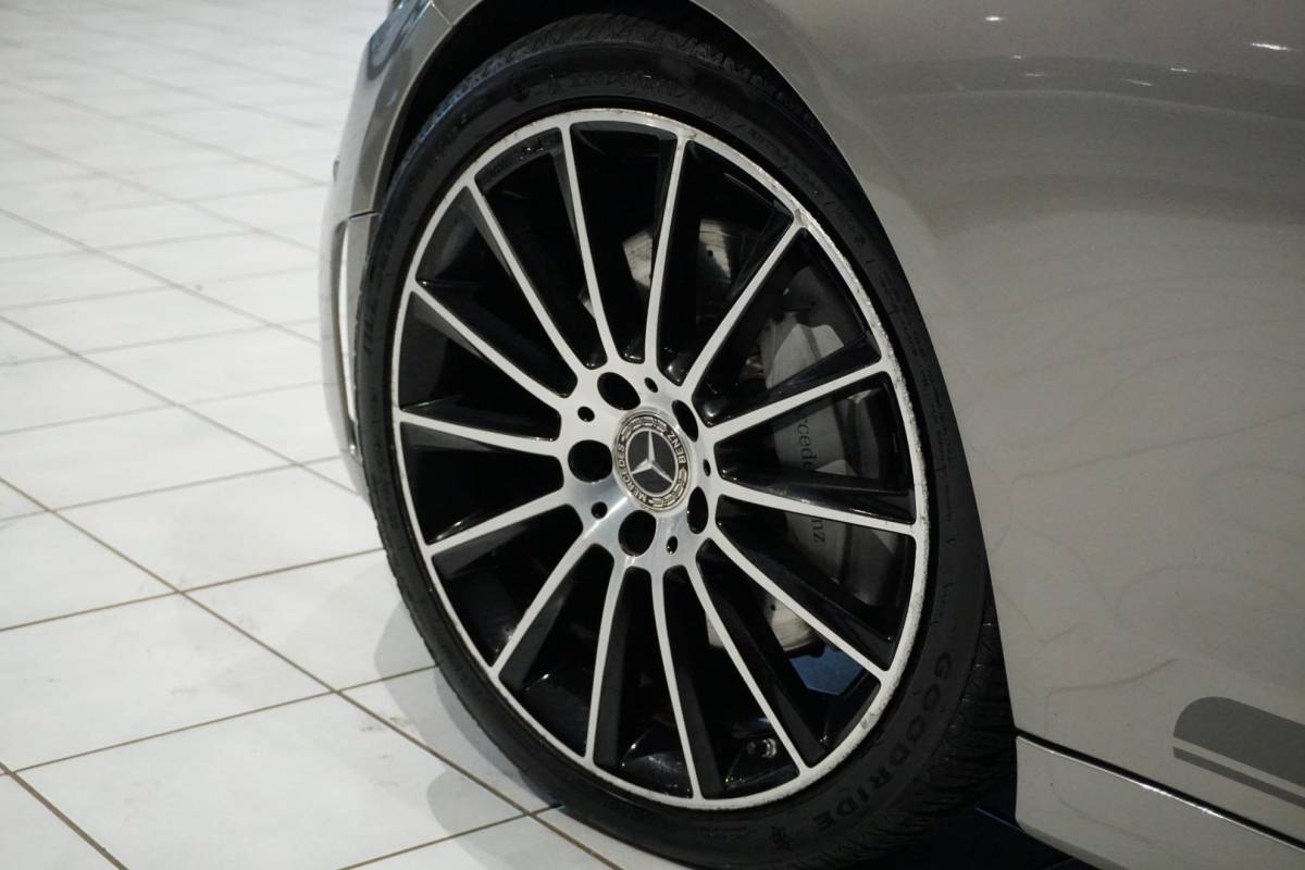 Mercedes-Benz C-Klasse Mercedes-Benz C-klasse Estate 300 d 4MATIC Premium Plus Pack AMG + 360° CAMERA / STOELVENTILATIE / PANO / BURMESTER / HUD